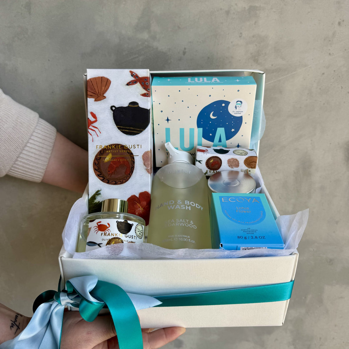 Cove Hamper
