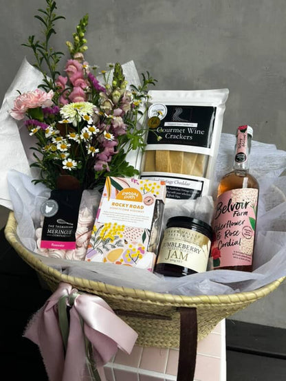 All the Best Spring Things | Gift Basket Tote